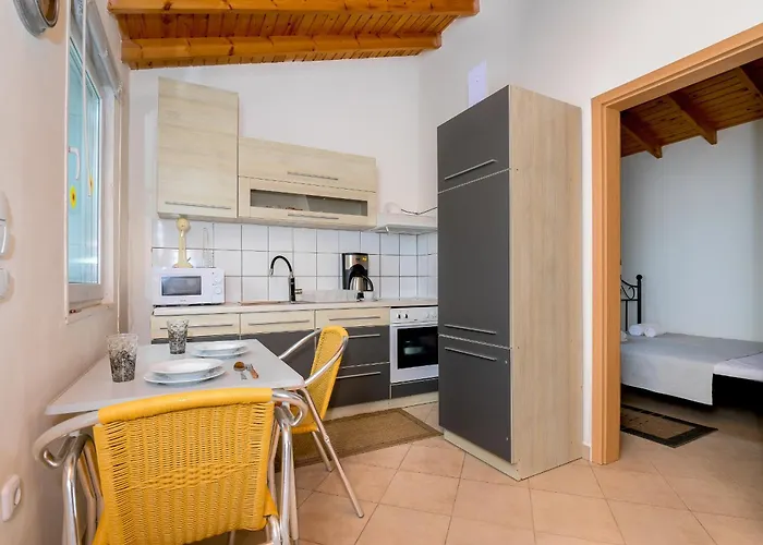 Evaggelia's Summer * Dikella